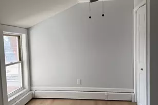 107 E 3rd St, Lansdale, PA 19446 - Photo 11