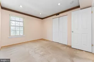 912 Foxmeadow Dr, Royersford, PA 19468 - Photo 15