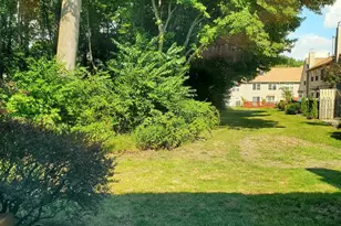 261 Tulip Tree Ct, Blue Bell, PA 19422 - Photo 15