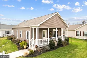 420 Dandelion Dr, Blue Bell, PA 19422 - Photo 1