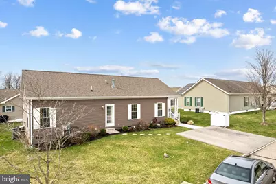 420 Dandelion Drive, Blue Bell, PA 19422 - Photo 5