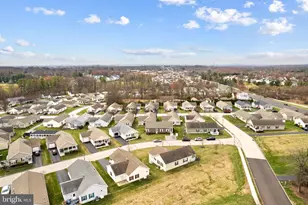 420 Dandelion Dr, Blue Bell, PA 19422 - Photo 5