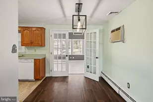 13 Perkiomen Ave, Schwenksville, PA 19473 - Photo 11