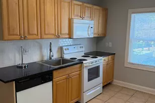 9 Cedar, Conshohocken, PA 19428 - Photo 5