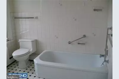 135 W 6th Street, Bridgeport, PA 19405 - Photo 9