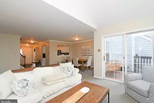 1039 Greenes Way Cir, Collegeville, PA 19426 - Photo 19