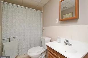 1039 Greenes Way Cir, Collegeville, PA 19426 - Photo 41