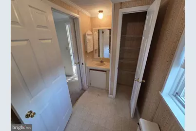 24 Shagbark Court E, Harleysville, PA 19438 - Photo 13