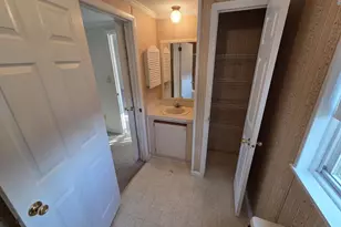 24 Shagbark Ct E, Harleysville, PA 19438 - Photo 13