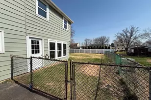 431 Cedar St, Lansdale, PA 19446 - Photo 21