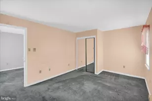 324 Bow Ln, Gilbertsville, PA 19525 - Photo 7