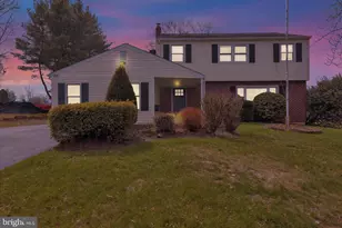 324 Bow Ln, Gilbertsville, PA 19525 - Photo 1