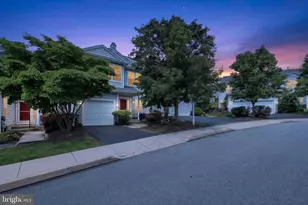 22 Victoria Cir, Collegeville, PA 19426 - Photo 5