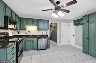 2381 Heather Ln, Pottstown, PA 19464 - Photo 11