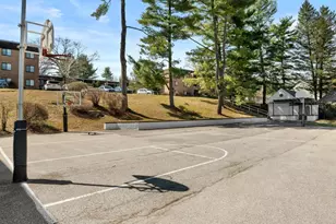 1640 Oakwood Dr, Narberth, PA 19072 - Photo 25