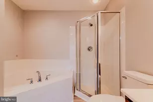 121 S Penn St, Pottstown, PA 19464 - Photo 11