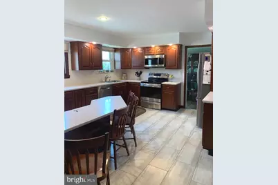 1465 Candlebrook Drive, Dresher, PA 19025 - Photo 3