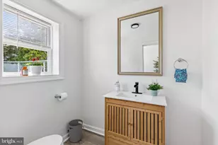 1120 Swede St, Norristown, PA 19401 - Photo 7