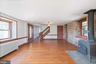 496 W Broad St, Telford, PA 18969 - Photo 27