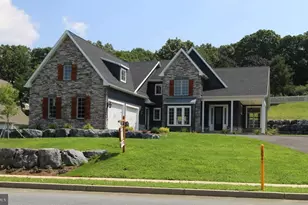 86 Spares Ln, Phoenixville, PA 19453 - Photo 1