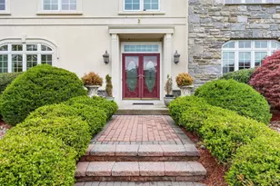 2205 Jefferson Ln, Huntingdon Valley, PA 19006 - Photo 5