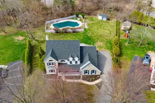 3012 Peacock Dr, Audubon, PA 19403 - Photo 3