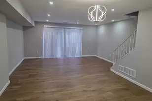 127 Hampstead Dr, Ambler, PA 19002 - Photo 3