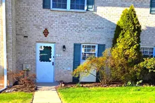 127 Hampstead Dr, Ambler, PA 19002 - Photo 3