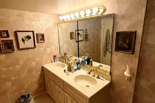 666 W Germantown Pike, Plymouth Meeting, PA 19462 - Photo 37