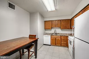 20928 Valley Forge Cir, King of Prussia, PA 19406 - Photo 11