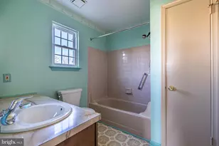 894 Herman Rd, Horsham, PA 19044 - Photo 23