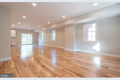 90 Main Street, Schwenksville, PA 19473 - Photo 3