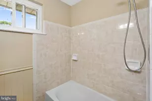 609 Foster Rd, Cheltenham, PA 19012 - Photo 29