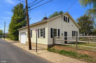 202 N Washington St, Telford, PA 18969 - Photo 3