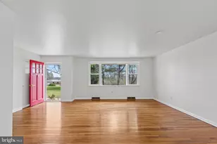 314 Midfield Dr, Ambler, PA 19002 - Photo 3