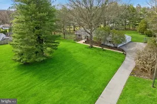 314 Midfield Dr, Ambler, PA 19002 - Photo 25