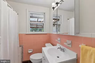 314 Midfield Dr, Ambler, PA 19002 - Photo 15