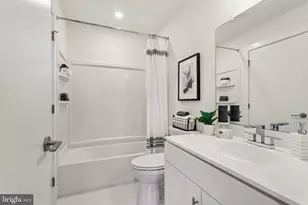 956 Riverplace Dr, Conshohocken, PA 19428 - Photo 25