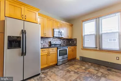 28 Hartranft Avenue, Norristown, PA 19401 - Photo 5