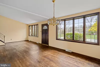 42 Lincoln Ln, Conshohocken, PA 19428 - Photo 7