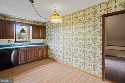 42 Lincoln Ln, Conshohocken, PA 19428 - Photo 13