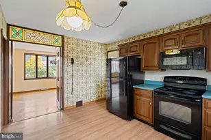 42 Lincoln Ln, Conshohocken, PA 19428 - Photo 11