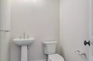 00 Pecan Dr, Lansdale, PA 19446 - Photo 9