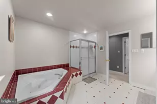 880 Troxel Rd, Lansdale, PA 19446 - Photo 23