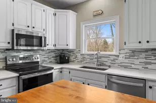 880 Troxel Rd, Lansdale, PA 19446 - Photo 7