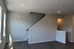 33 E Front St, Bridgeport, PA 19405 - Photo 19