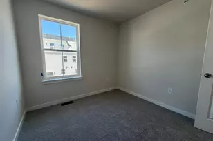 33 E Front St, Bridgeport, PA 19405 - Photo 37