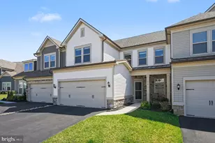 1212 Wright St, Hatfield, PA 19440 - Photo 3