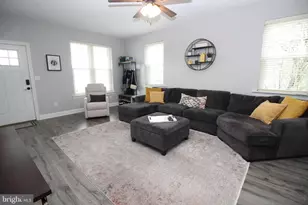 912 Ford St, Bridgeport, PA 19405 - Photo 5