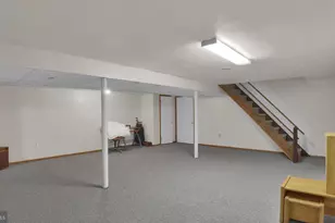 1177 Horseshoe Dr, Blue Bell, PA 19422 - Photo 23